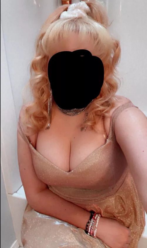 (19f) you know I’m so much better than your wife 