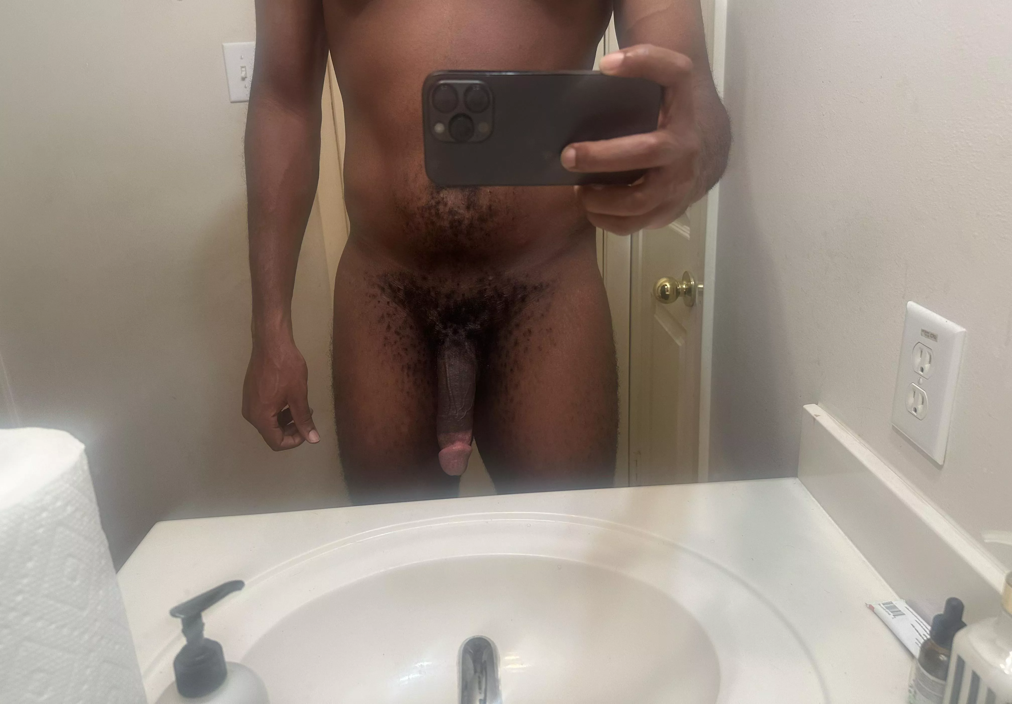 28M “m4mf” “m4f” would love to have some fun with a hot wife