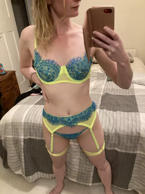 Am I bright enough for you? 