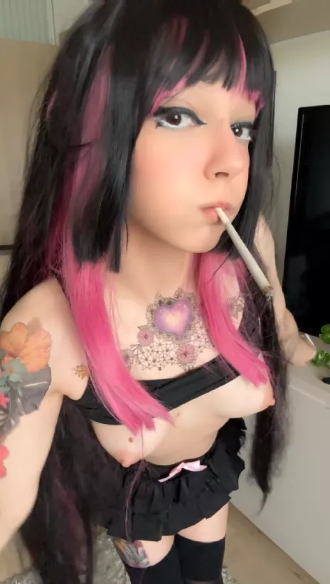 Are you too shy to touch my titties on a first date? uwu