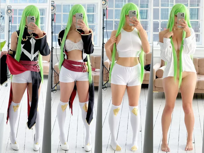 CC cosplay by Ana Chuu 
