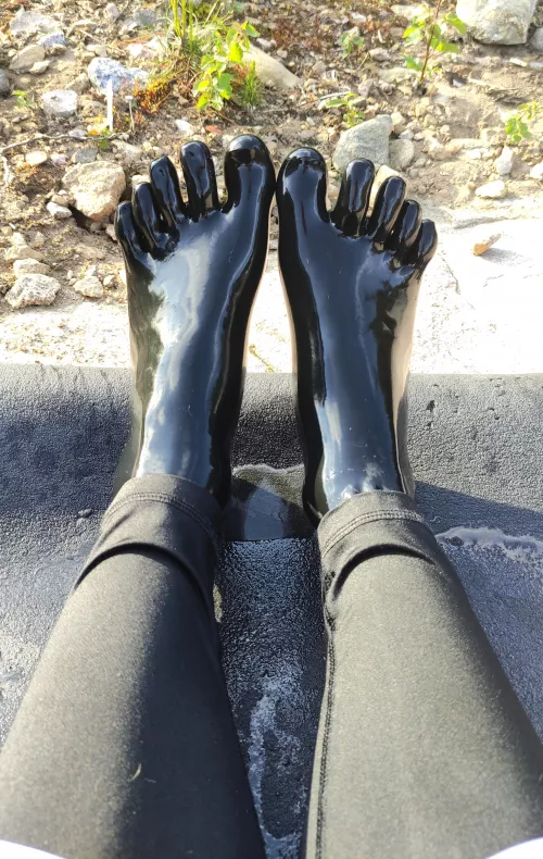 Enjoying the last bits of sun before the winter in Finland 😥