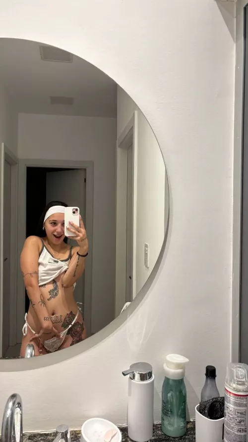 Feeling chilly, but this outfit is bringing the heat