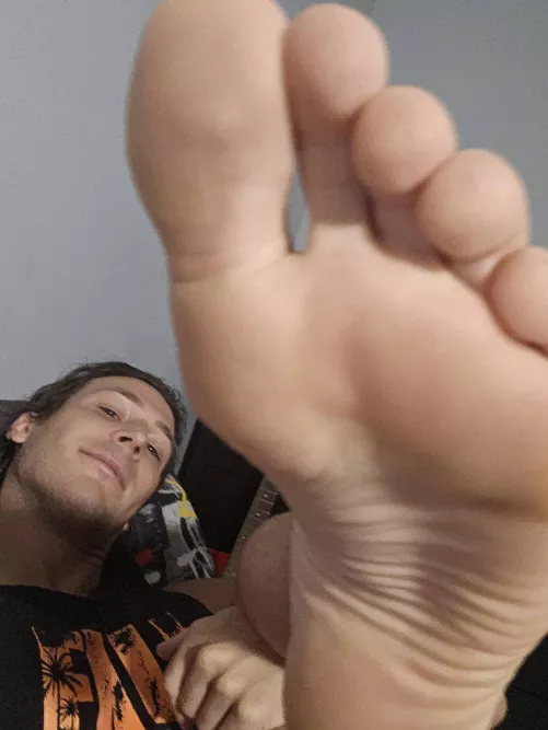 Food is served. Eat me