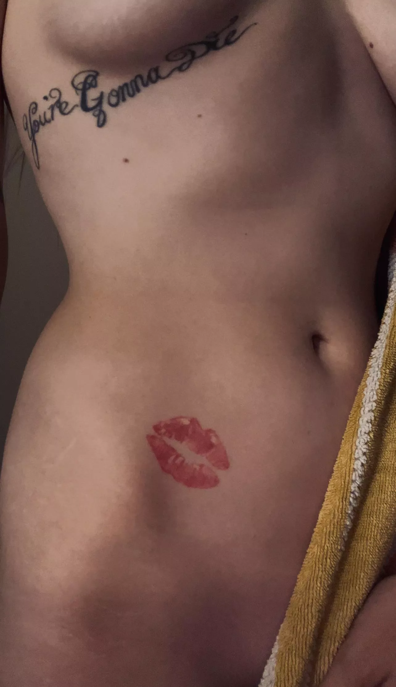 Fresh out of the shower. [F]💋