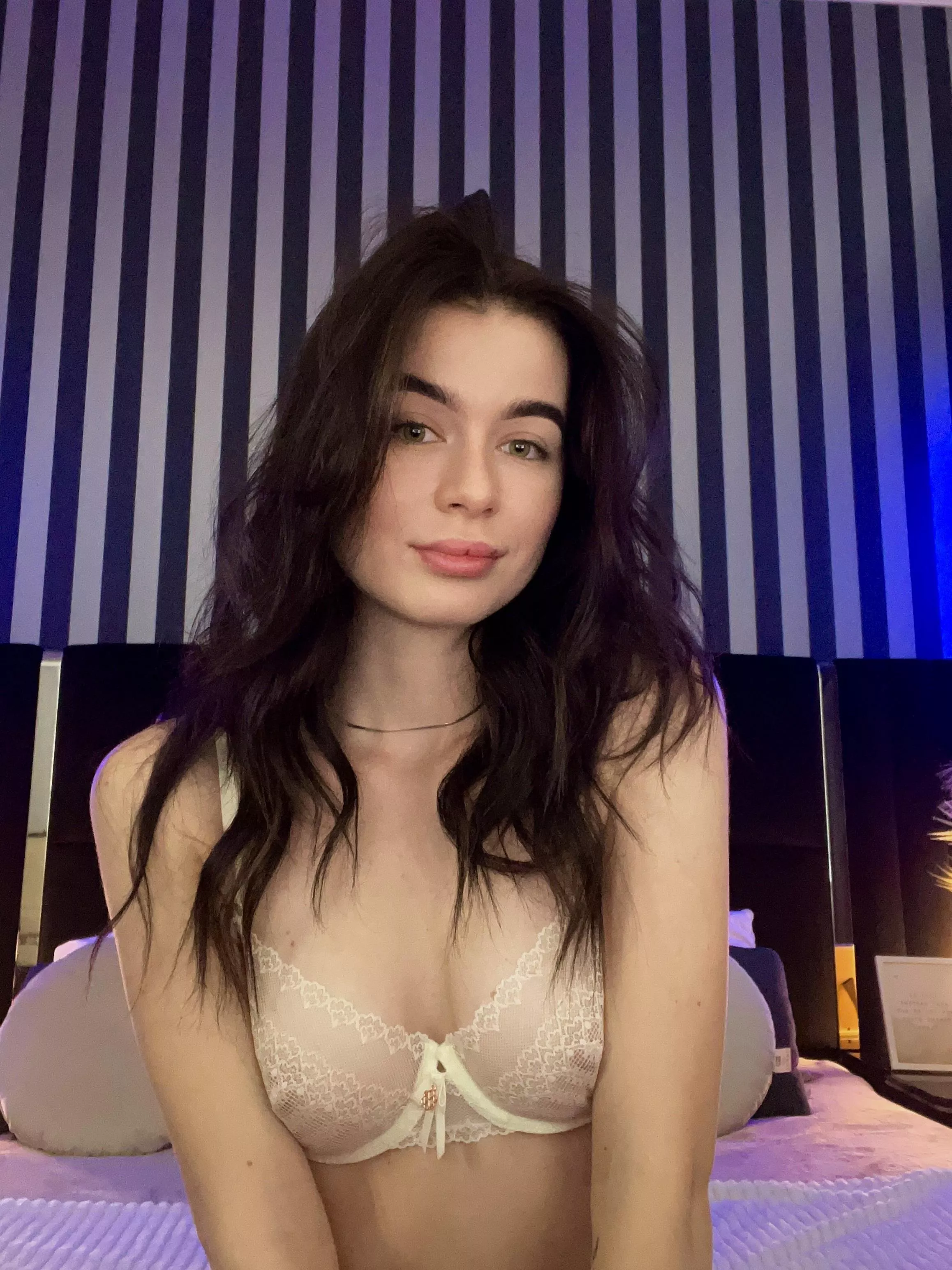 I heard someone needs a little fucktoy, I think I am suitable
