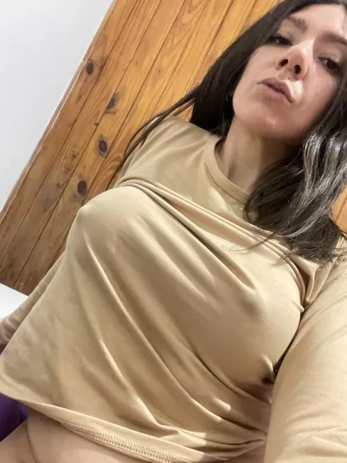 I just cant conceal these hard pokies