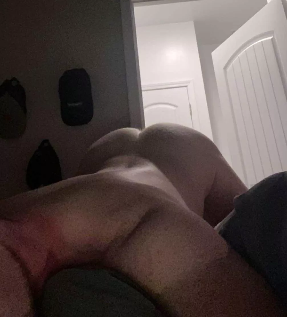 [M] Need a man to let me swallow his cock. 