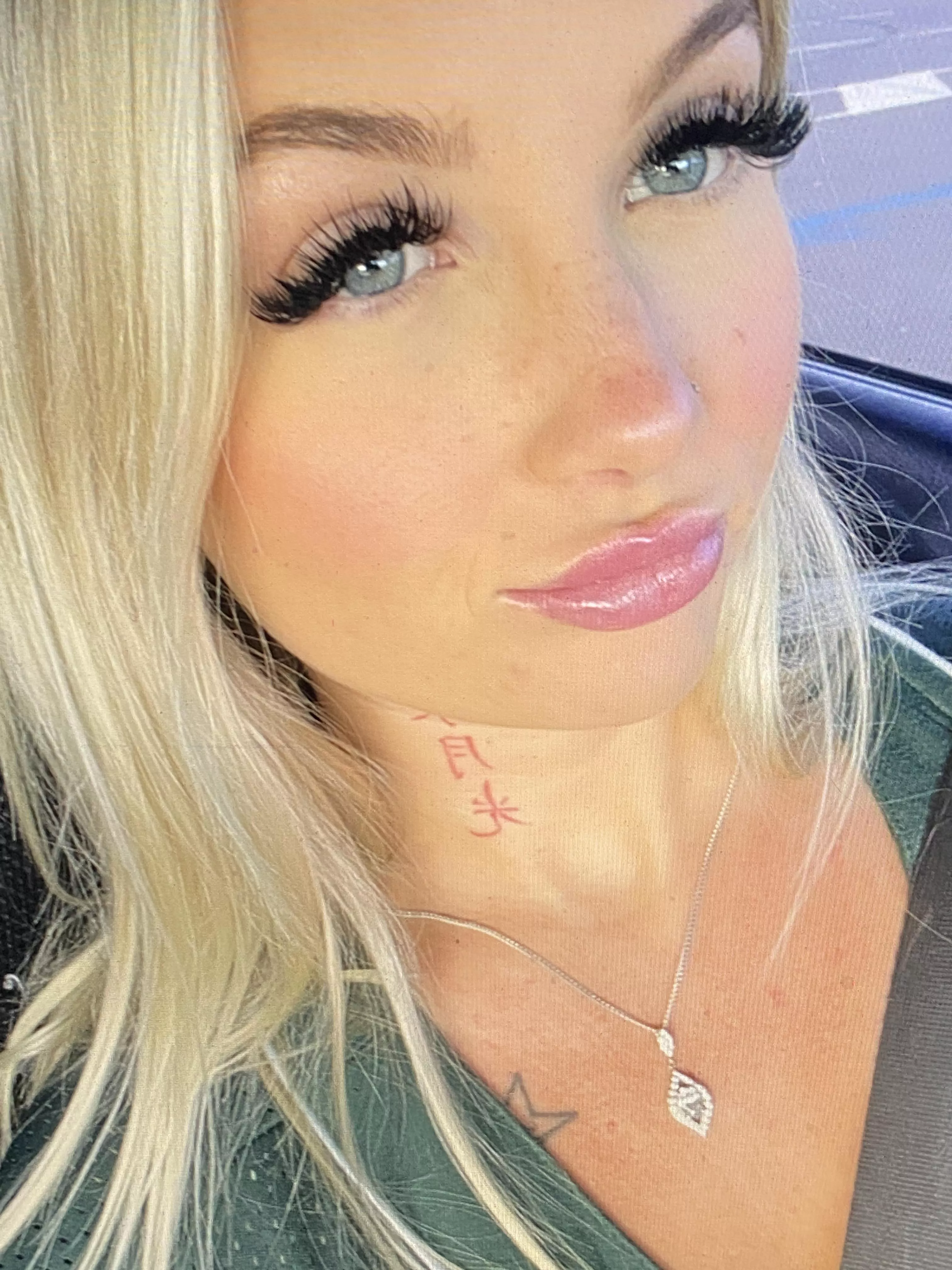 (NC) do i look cute daddy? x