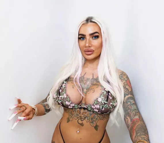 No one else has big tits and long nails like these