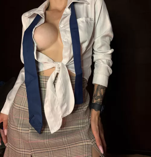 Pick me up from college, Ill be without panties today