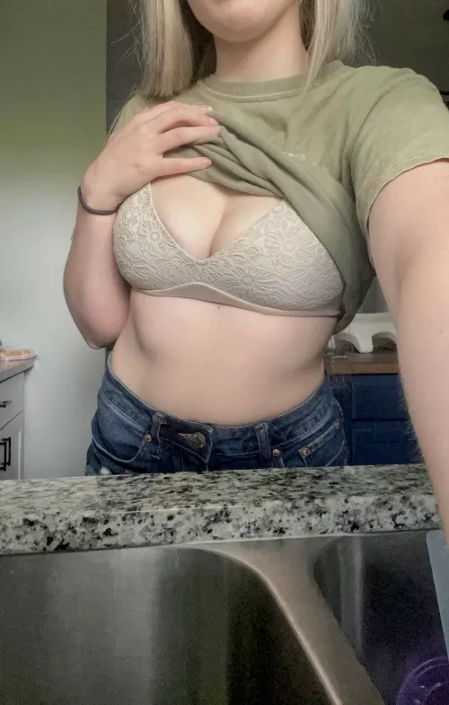 take my mind off doing the dishes?