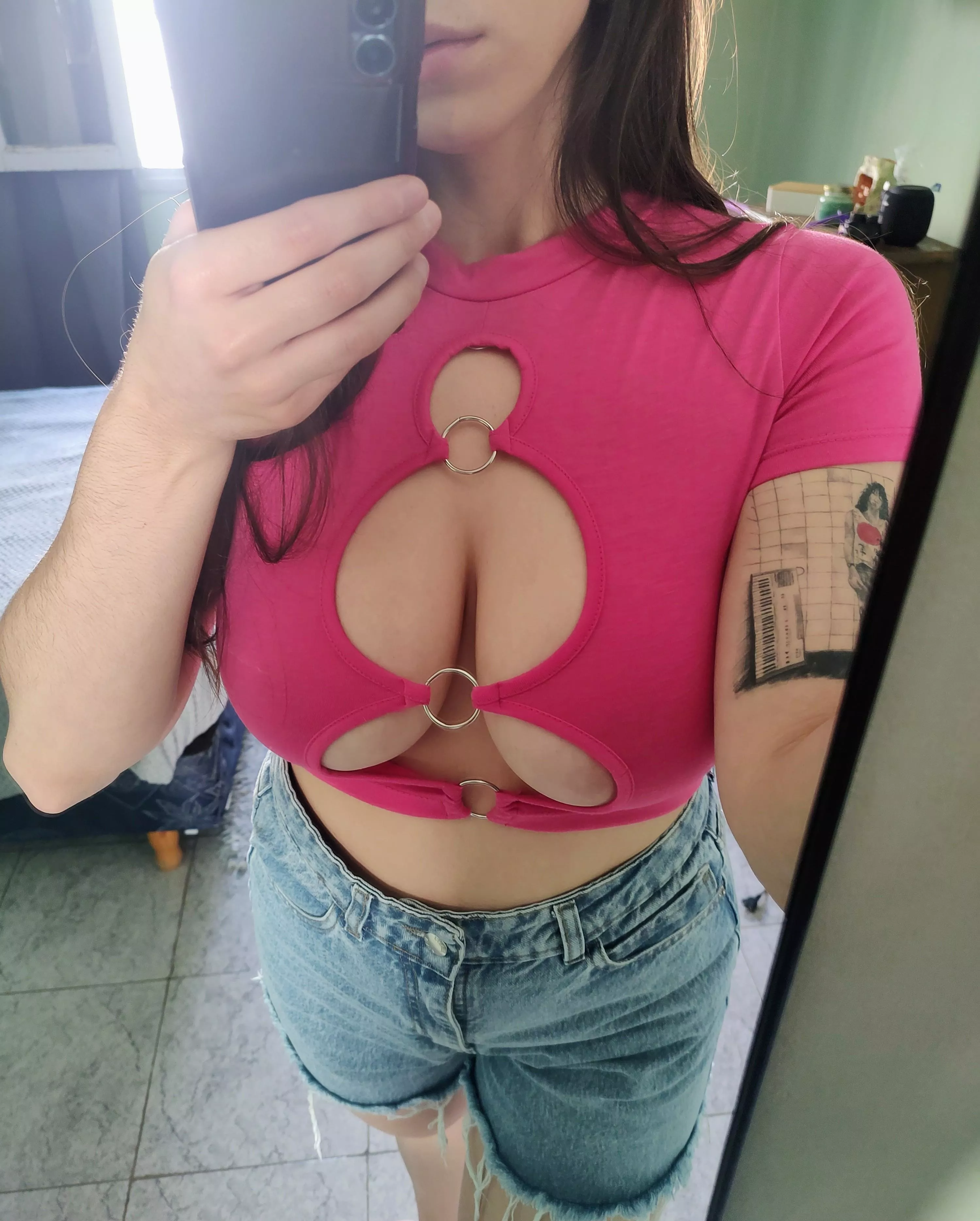 Teasing you with this deep cleavage