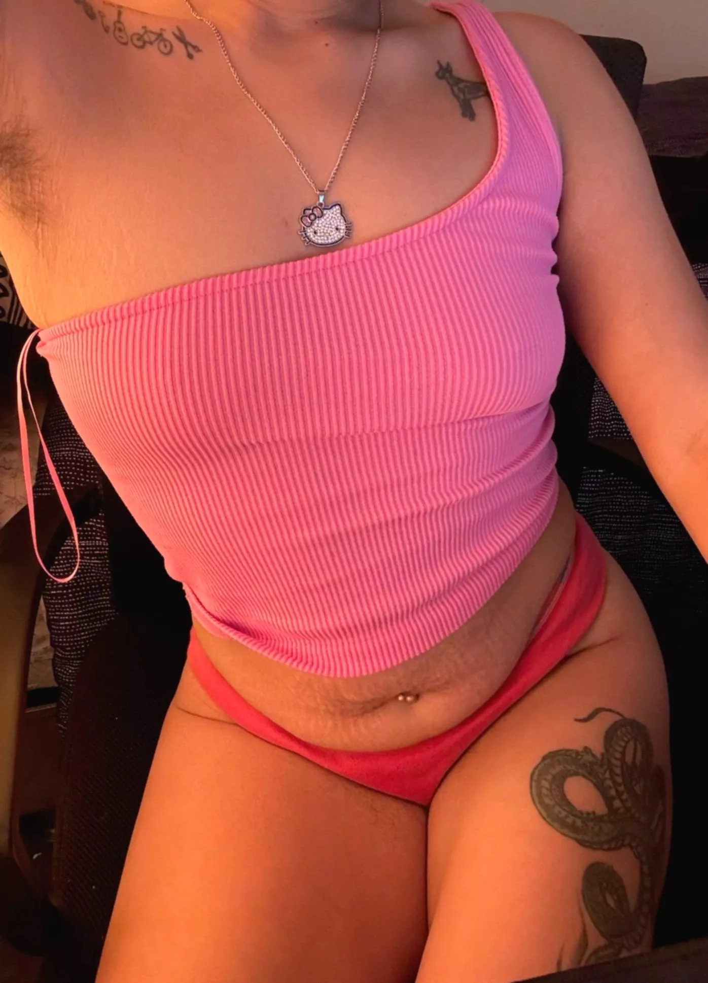 What do you think of my mombod, still fuckable