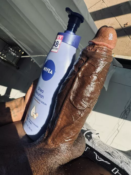 Which one is more useful Nivea or 😉