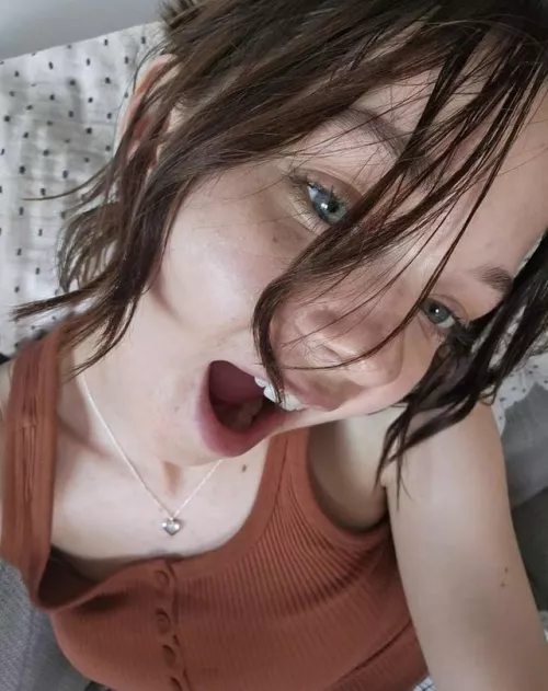 Who would send me their cumtribute for the tender Emma?