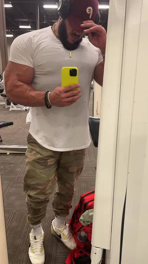 You like what you see? (33)(m)