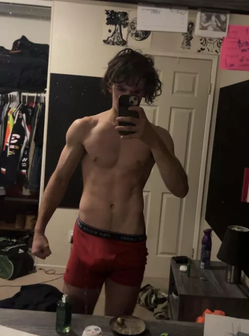 [19] mirror pics always win