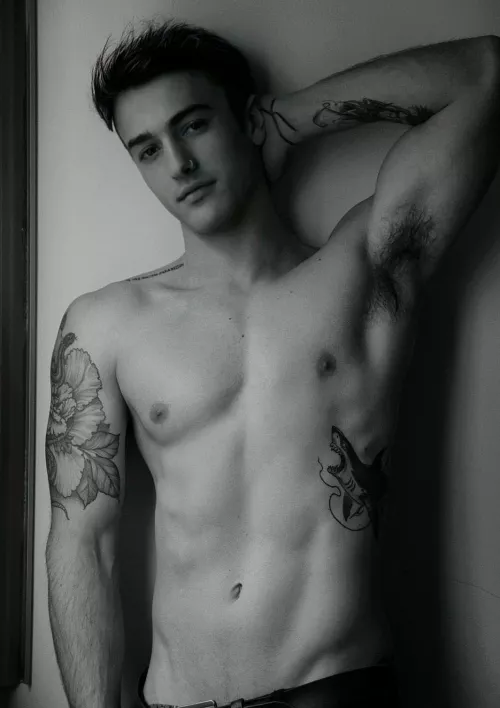 [20] See anything you like?