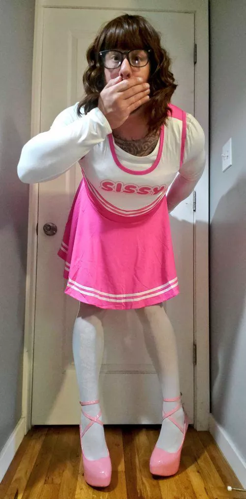 38 #Scranton. Sub sissy looking to be dominated, exposed, humiliated and more...