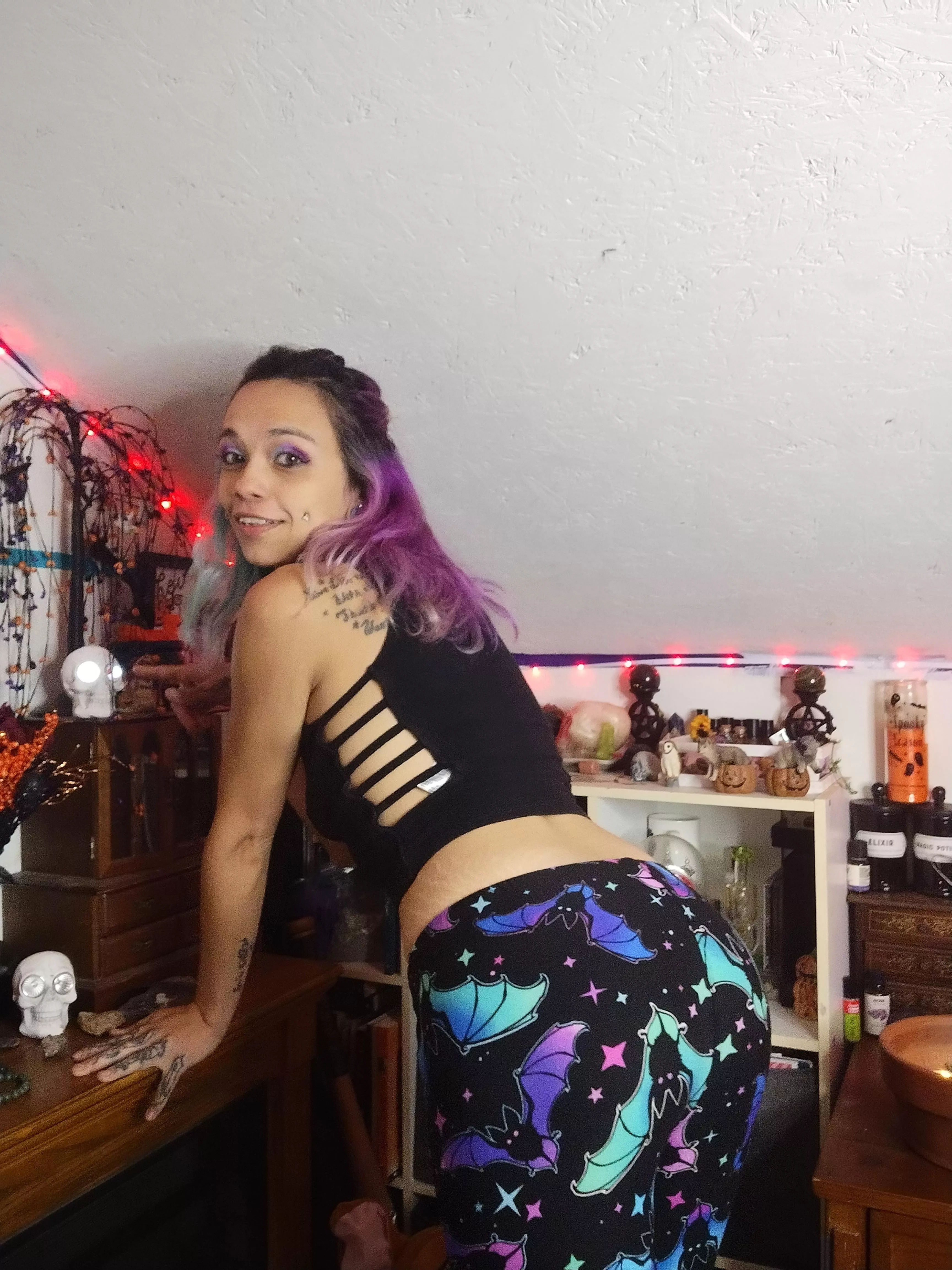 5'2 Auntie That Needs A Good Shacking