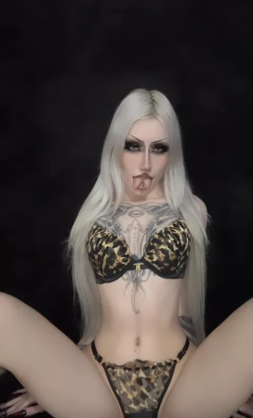 Come slide my panties to the side.