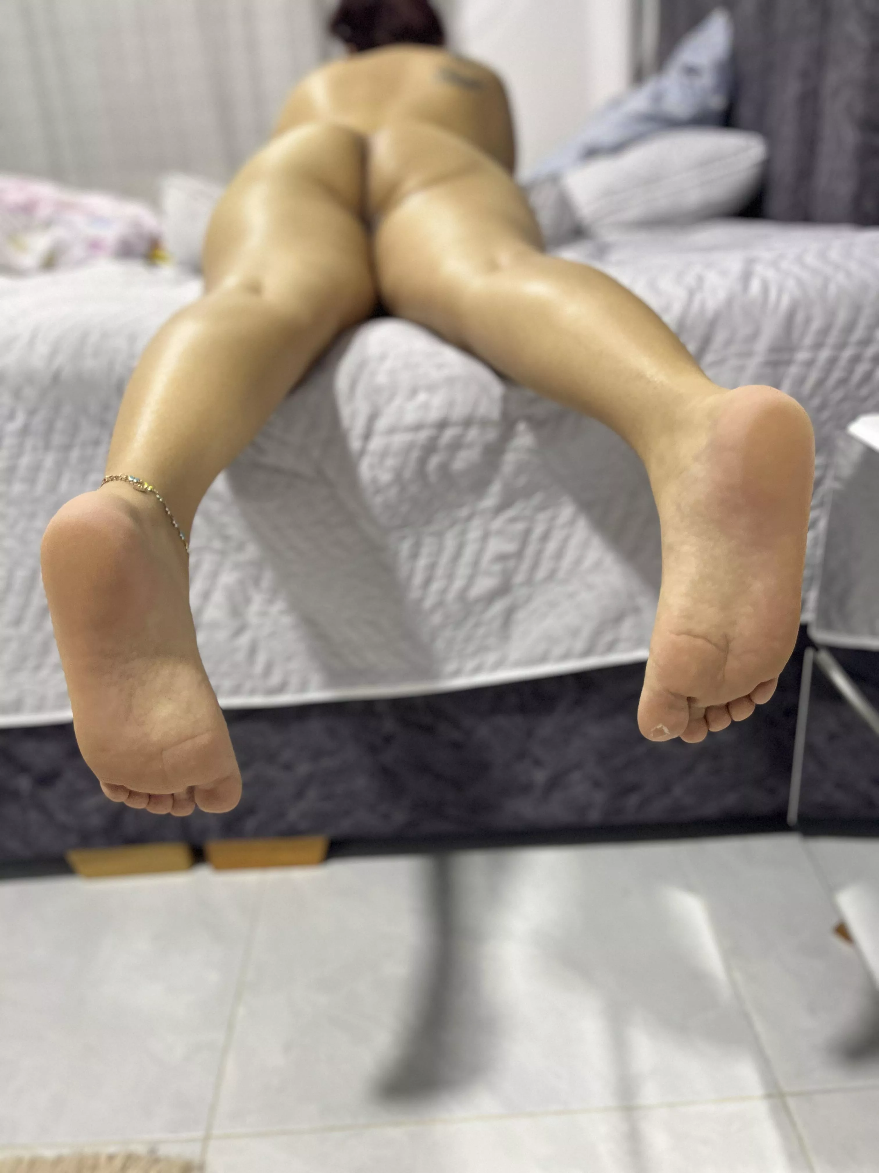 Do you like my soles?