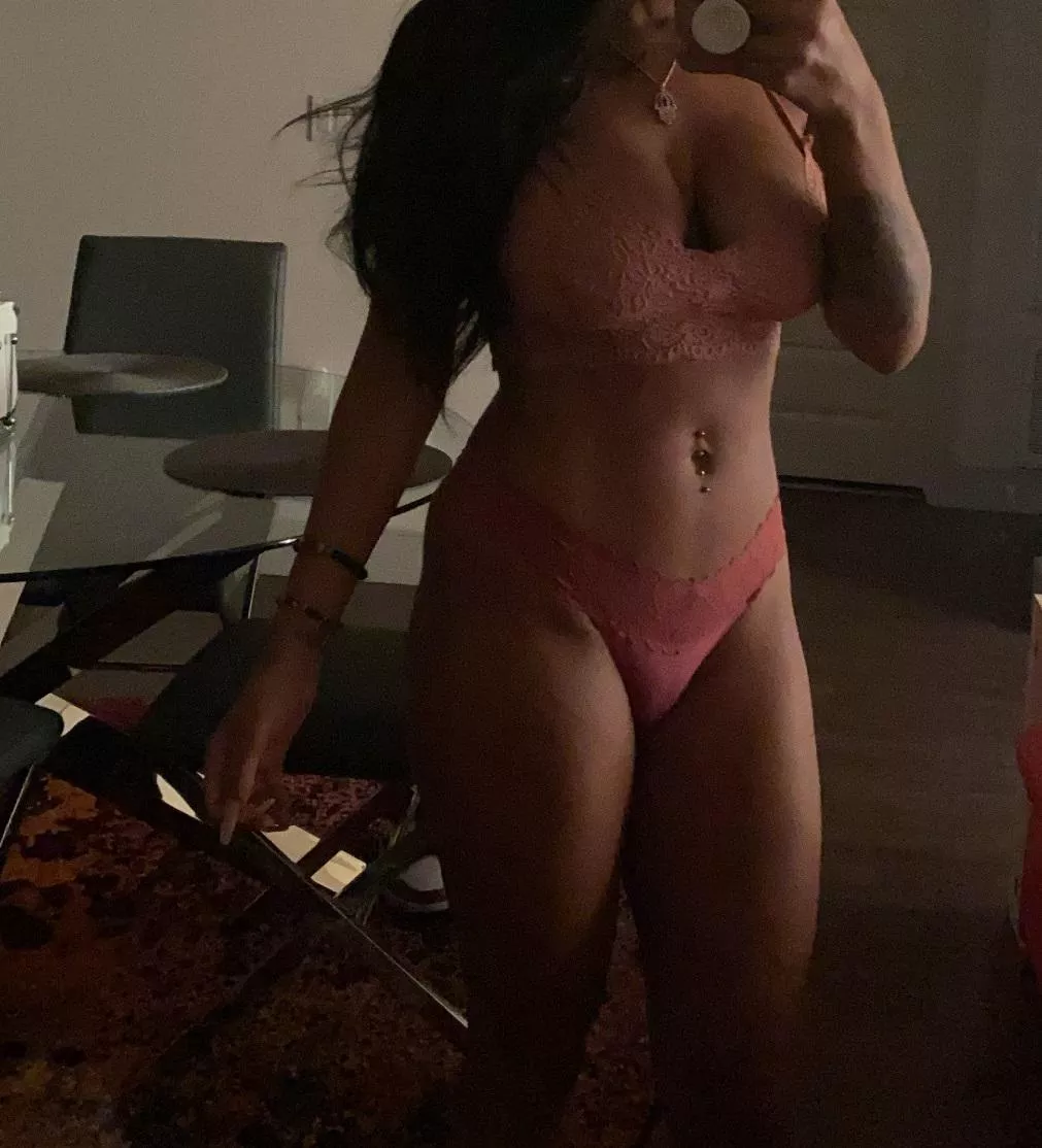 Do you like thick thighs?