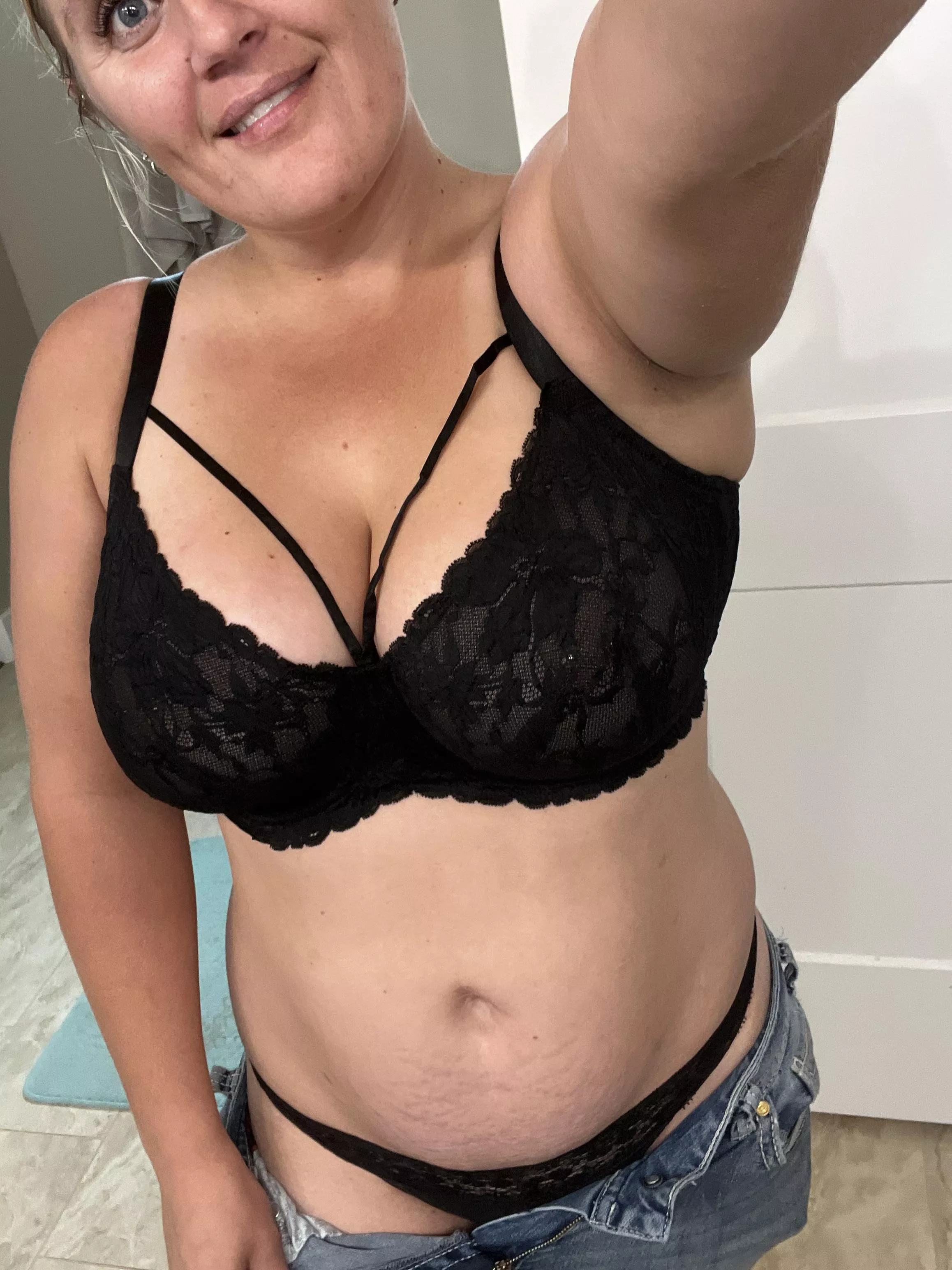 Does daddy wanna watch his naughty girl be taken? 5m1f