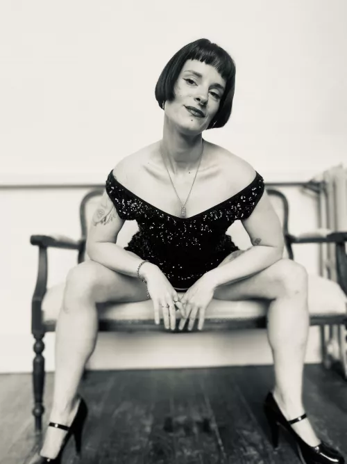 Fire and Curves: The Art of Seduction Aflame