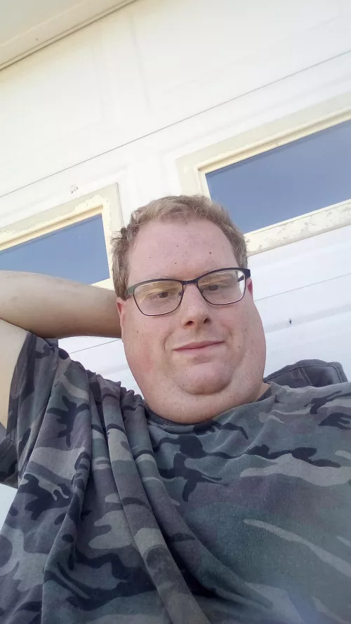 Got a lot done today went to the shelter see some cute puppies got the grass cut and the trimming done, and tonight having a cookout and fire pit with friends 