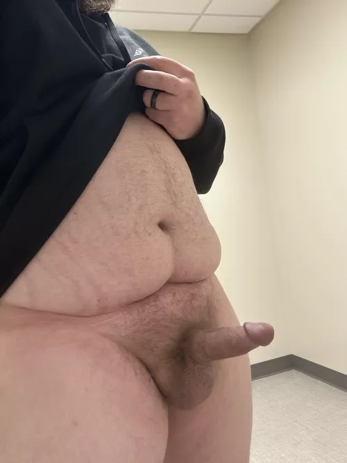 Heard you needed a bathroom break I’ll be waiting 😘