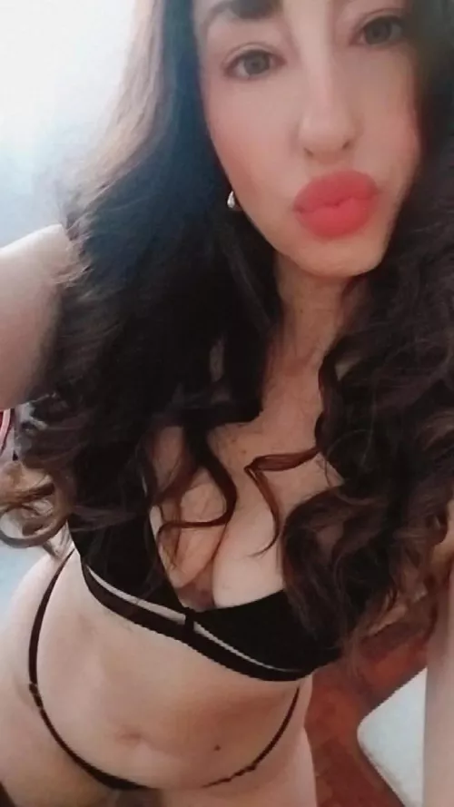 Hope you like the way I look