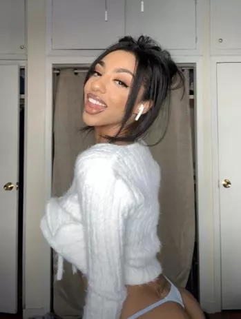 I love being such a tease...Bet you wish you could what's underneath 😏