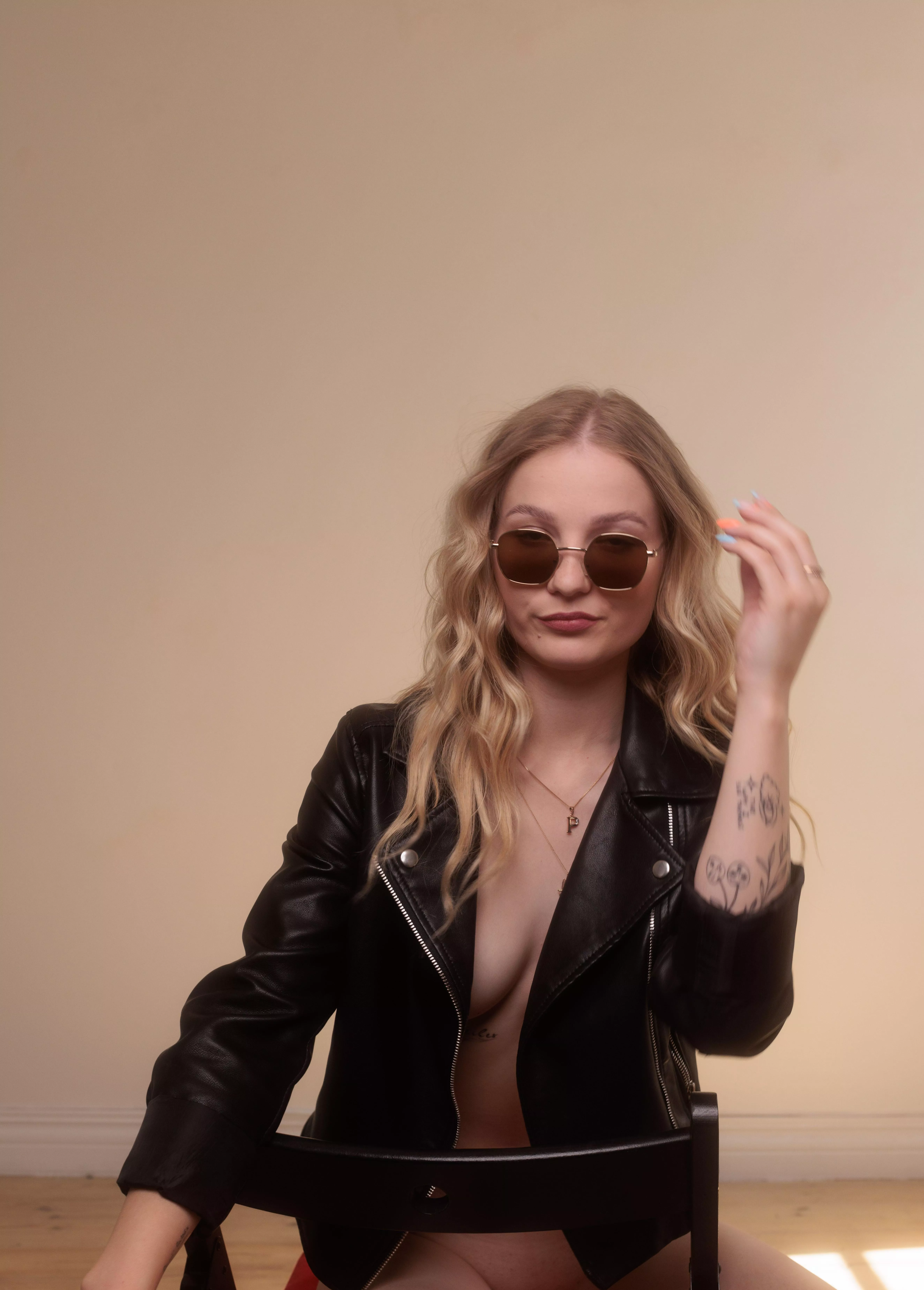 In search of a face to sit on 