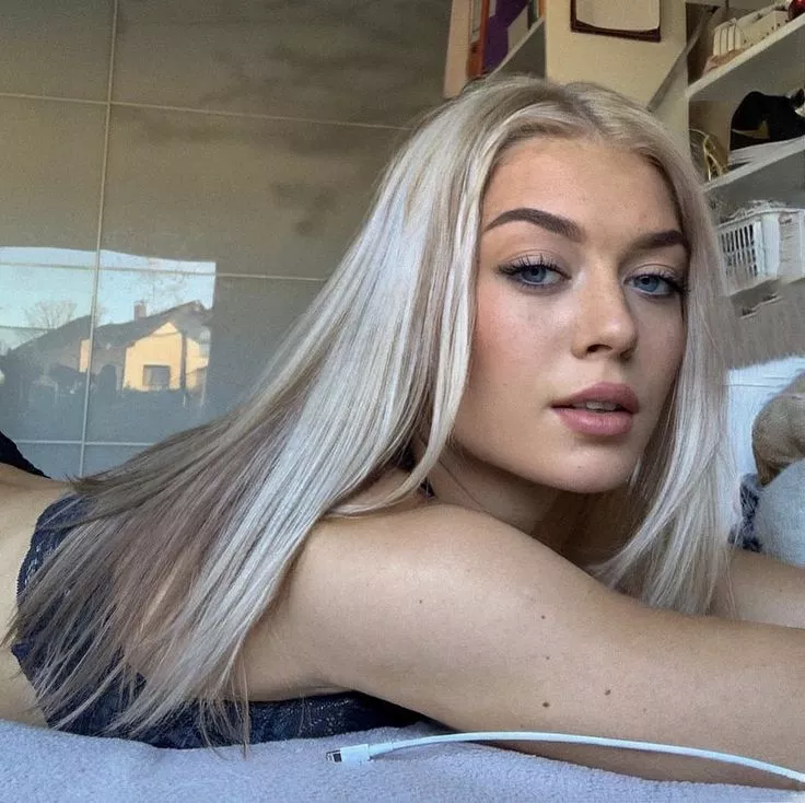 Looking for Sugar Daddy [online]