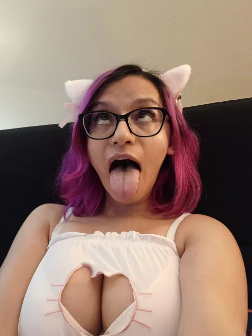 My mind goes blank at the thought of you