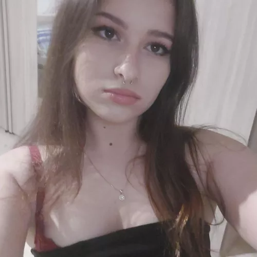 Need an online sugar daddy💓 [online]