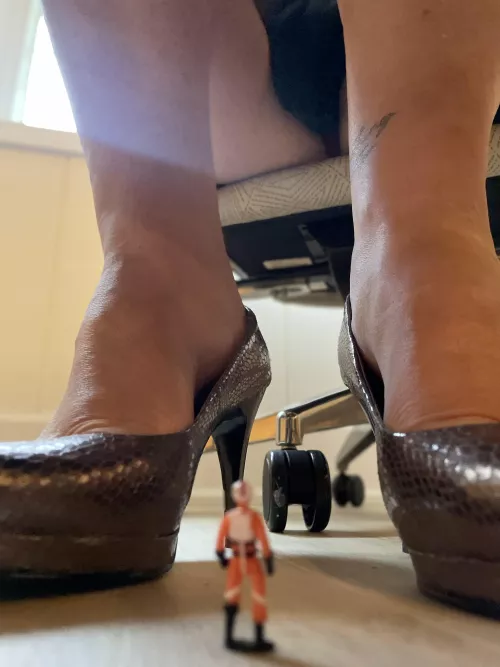 oh you've come to join me at work