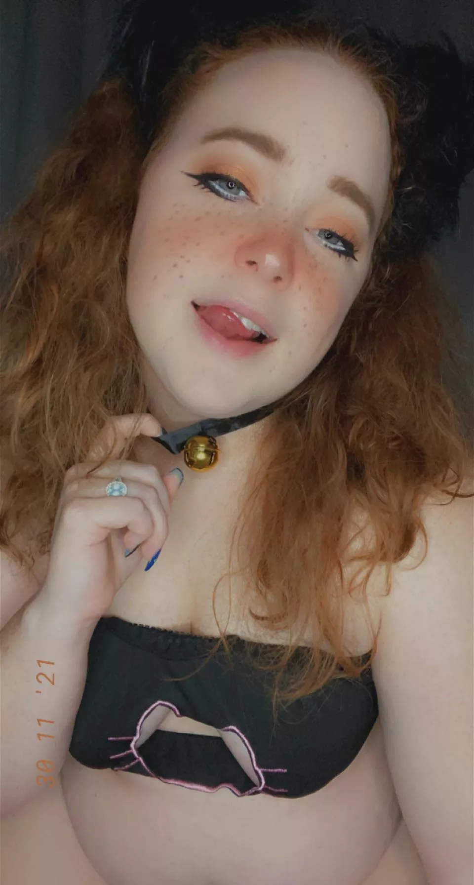 [P2P] come onnnn let’s play🥺😩 pics, vids, sexting, GFE, dropbox(3,300+ items), panties, premium, OF, etc. KlK: ctrlr / SC: bunnybabesred