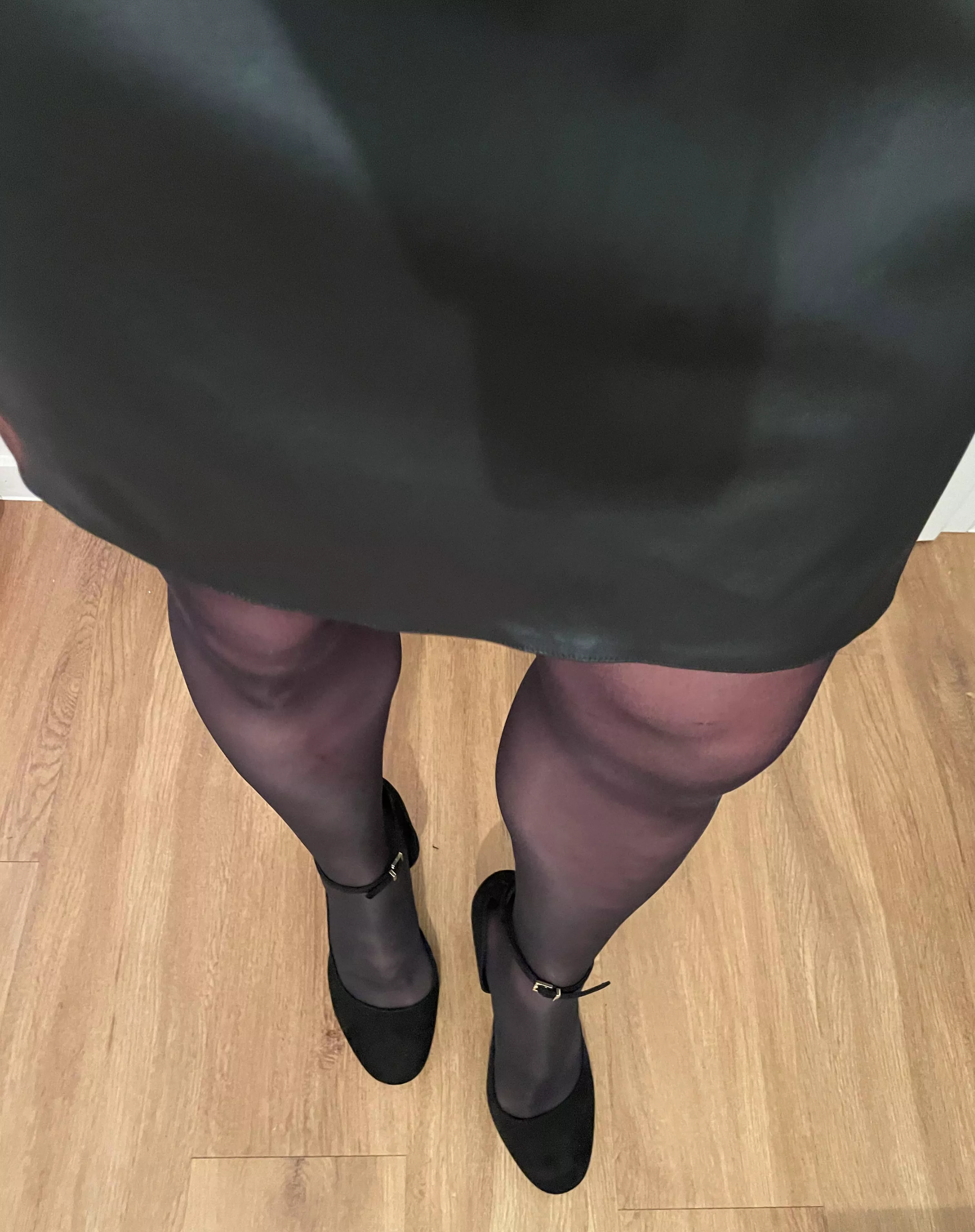 Pantyhose And skirt
