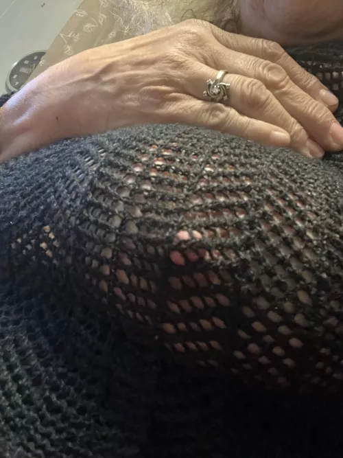 Peekaboo she wants you