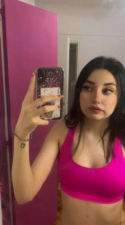 petite girls are the best 