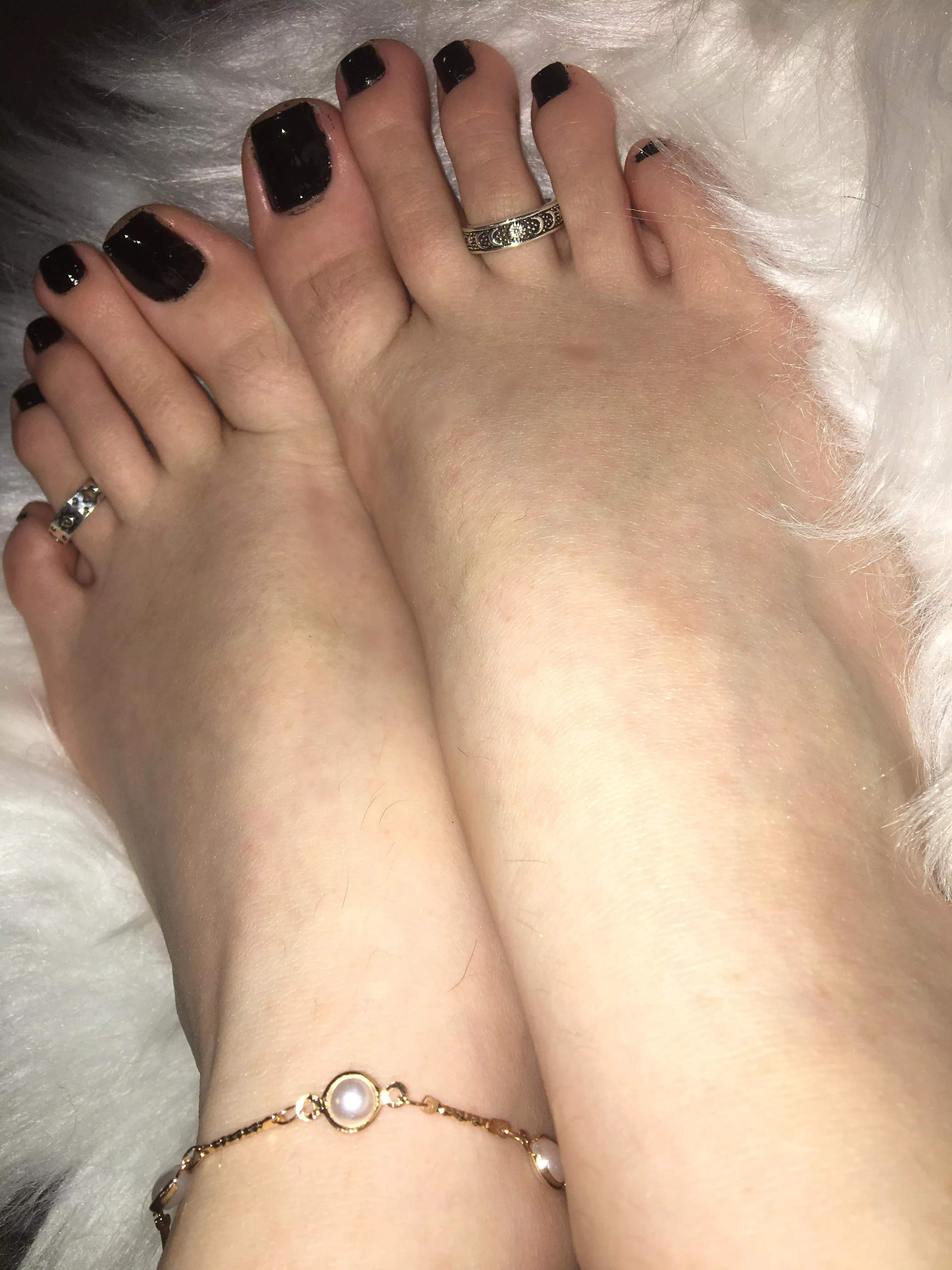 Seeing you melt into a puddle of worship for my feet is just so… satisfying. (oc)