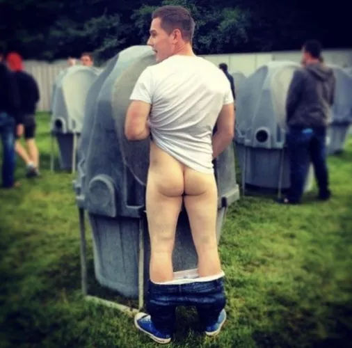 Urinal…..spaceship? 