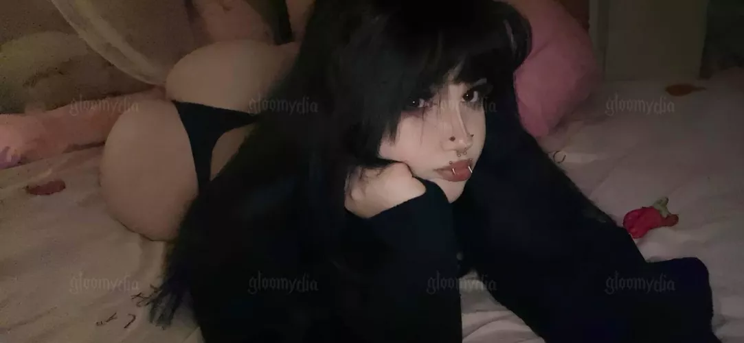 what did u see first? u can be honest >_<