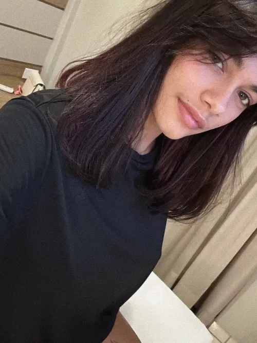 19 [F4M] What's up? Ready to turn up the heat?