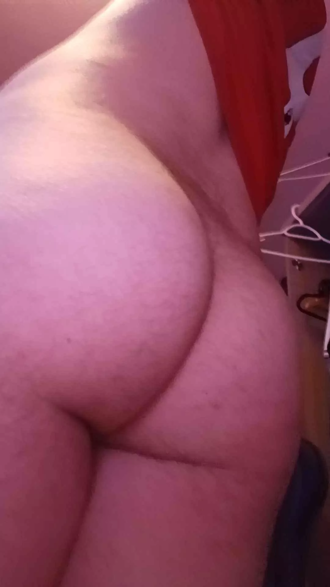 20M Blackpool | who's gonna keep me warm this winter?