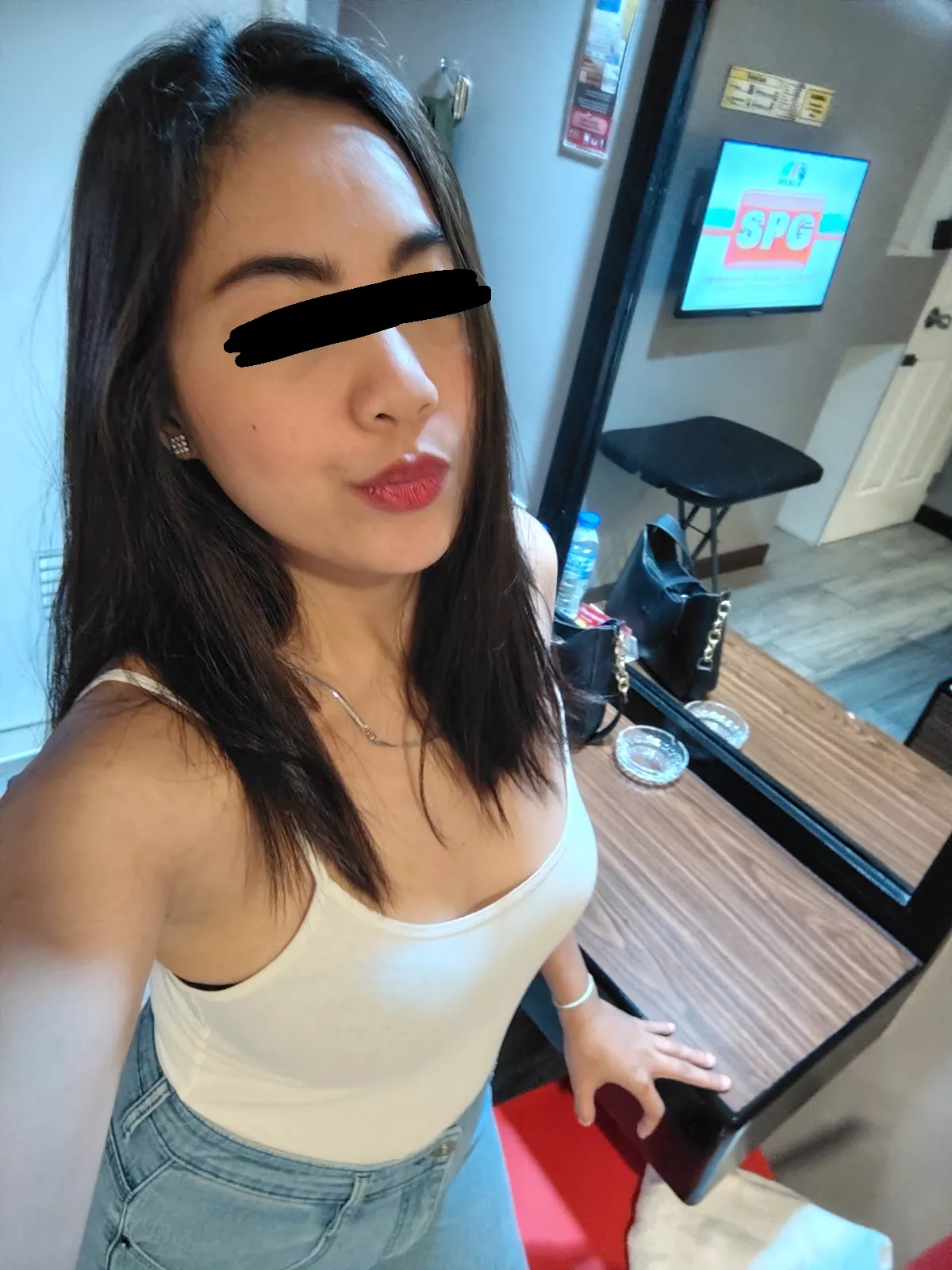 AVAILABLE TODAY DM ME BABE🍒