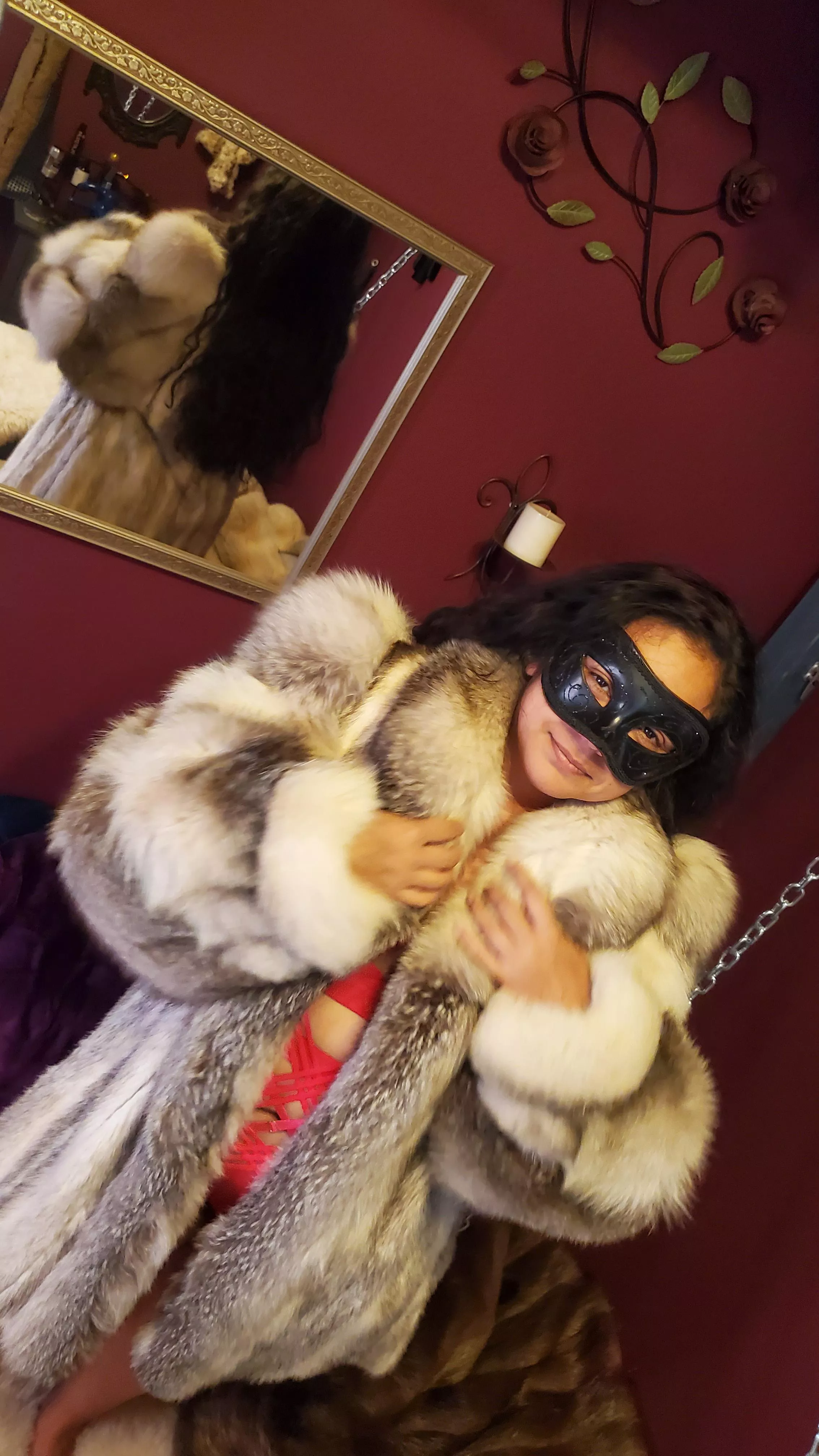 Come take me in my fur! 